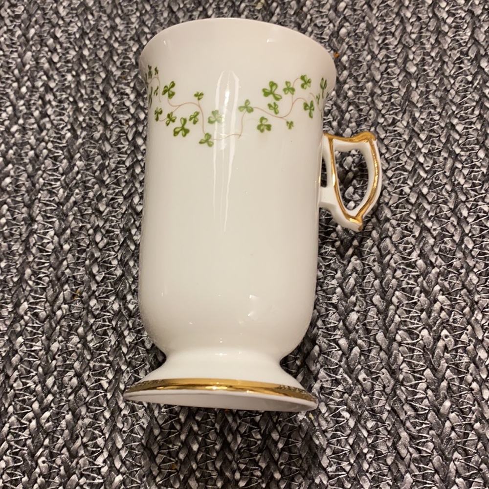 Royal Tara Irish Coffee Mug with Green Cloves - Picture 4 of 11